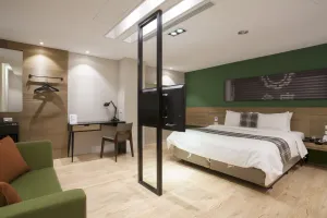 Image of P&F Hotel