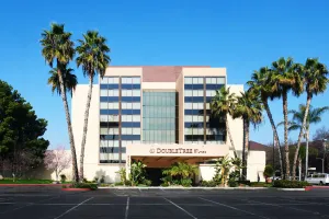 Image of DoubleTree by Hilton Fresno Convention Center