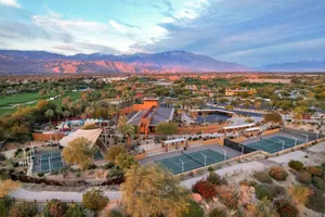 Image of Hilton Grand Vacations Club Palm Desert