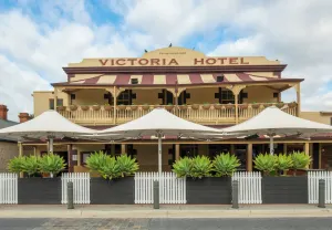 Image of Victoria Hotel Strathalbyn