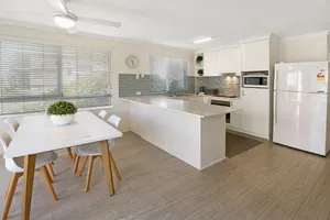 Image of MAINSAIL8- MOOLOOLABA BEACH