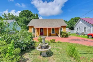 Image of Close to Airport: Home in the Heart of Charlotte!