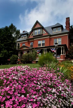 Image of B. F. Hiestand House Bed & Breakfast