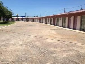 Image of Holiday Motel