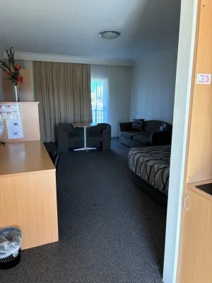 Image of Golden Guitar Motor Inn