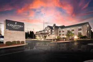 Image of Country Inn & Suites by Radisson, Stone Mountain, GA