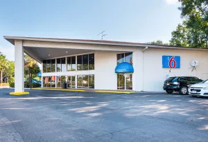 Image of Motel 6-Tampa, FL - Fairgrounds