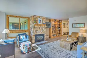 Image of Walk to Gondola and Main St Peak 9 Condo with Balcony