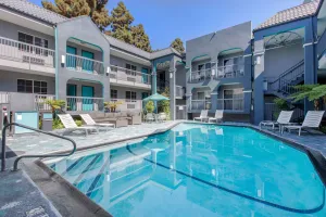 Image of Quality Inn Near Hollywood Walk of Fame
