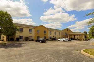 Image of Quality Inn Kingdom City I-70