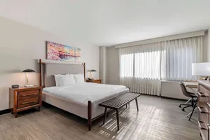Image of The Quincy, Ascend Hotel Collection
