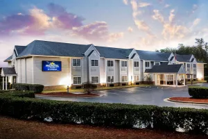 Image of Microtel Inn & Suites by Wyndham Southern Pines Pinehurst