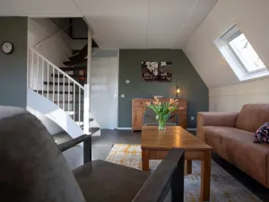 Image of Carefully Furnished House with Bath near Mookerplas