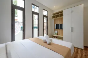 Image of Cozrum Homes - June Corner