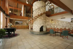 Image of Inn of the Hills Hotel and Conference Center