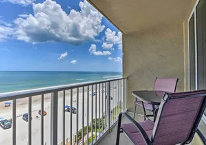 Image of Oceanfront Daytona Beach Studio Walkable Location