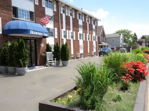 Image of Rodeway Inn Logan International Airport