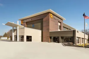 Image of La Quinta Inn & Suites by Wyndham St Louis Route 66