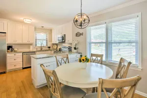 Image of Modern Southern Comforts Home Near Charleston