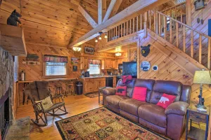 Image of Helen Cabin with Deck and Hot Tub Less Than half Mi to Main St
