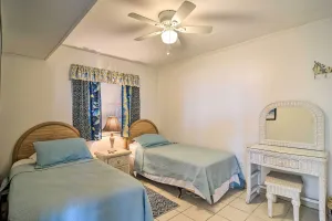 Image of Breezy Belleair Beach Condo - 12 Steps to Shore!