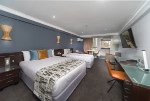 Image of Hyde Park Inn