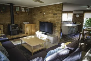 Image of Monty's on Lumley Drive