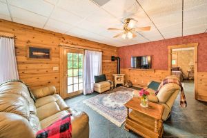 Image of Rustic Keosauqua Gem Fire Pit and Lake Sugema Views