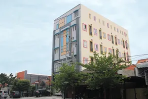 Image of Luxpoint Hotel Surabaya