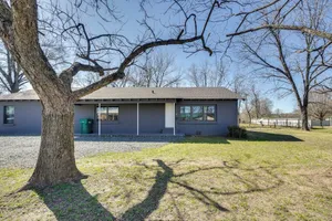Image of Fenced Yard: Pet-friendly Studio in New Boston!
