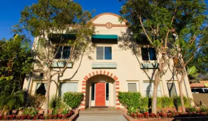 Image of Santa Paula Inn