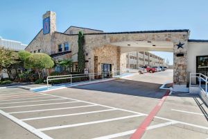 Image of Motel 6-Dallas, TX - Forest Lane