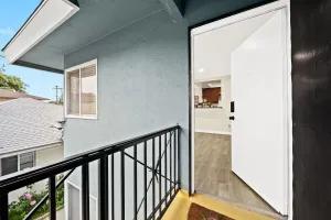 Image of Vibrant & Refreshing - 12 min to Downtown LA