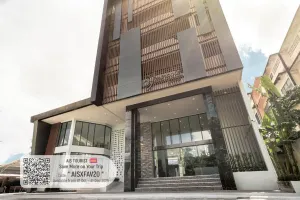 Image of SJ Miracle Hotel