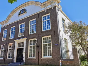 Image of Fortuna Spinoza