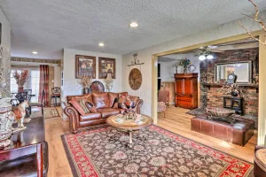 Image of Cozy Corner in Memphis - 4 Miles to Graceland!