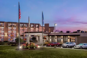 Image of Crowne Plaza Milwaukee South by IHG