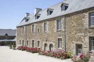 Image of Hotel de L'Abbaye Le Tronchet - Handwritten Collection