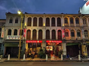 Image of Red Inn Court