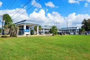 Image of Americas Best Value Inn Gonzales