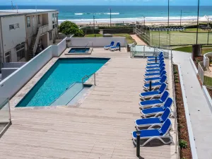 Image of Breakers North Absolute Beachfront Apartments - Official