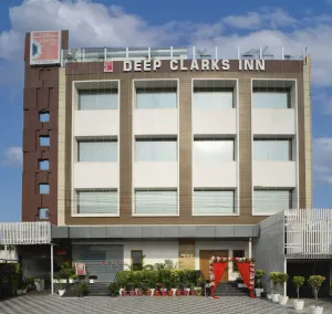 Image of Hotel Deep Clarks Inn Lucknow