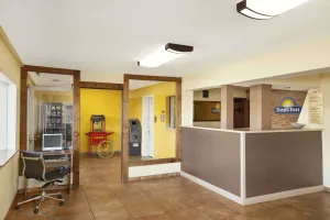 Image of Days Inn by Wyndham Champaign/Urbana