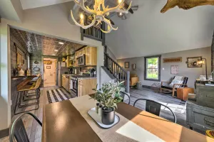 Image of The Reubling House - Modern-Rustic Cabin!