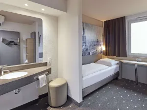 Image of B&B Hotel Köln-West
