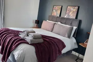 Image of Modern 2 bed Apartment, City Centre, Wifi