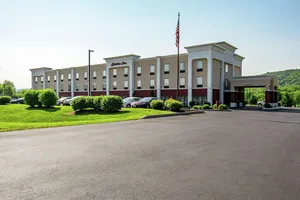 Image of Hampton Inn Pine Grove