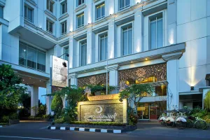 Image of Jambuluwuk Malioboro Hotel Yogyakarta
