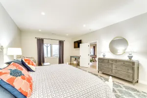 Image of Nebo Home with Hot Tub Wheelchair Accessible