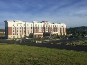Image of Hampton Inn & Suites Newburgh Stewart Airport